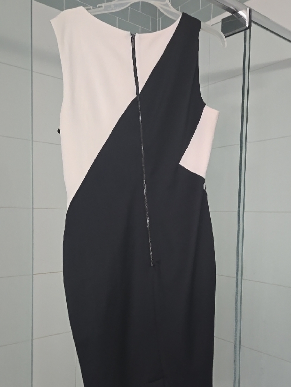 Ricki's Black, White & Red Geometric Midi Dress - Picture 2 of 2